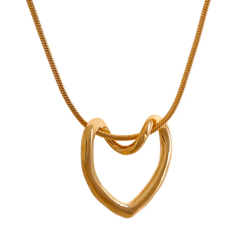 Collier Pendentif Cœur Creux Élégance Intemporelle