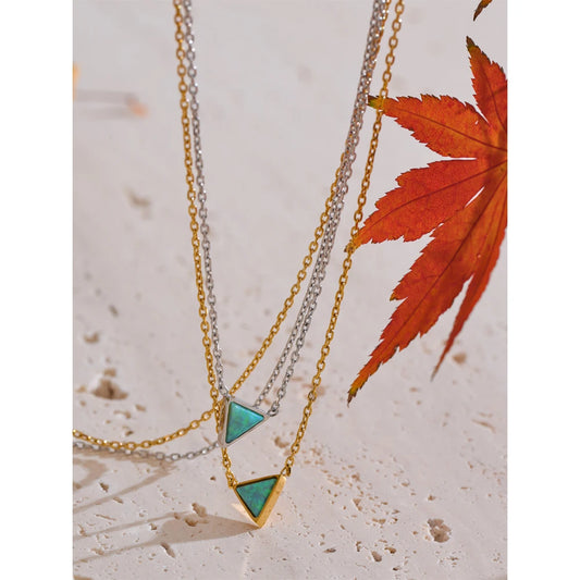 Collier Minimaliste Opale Triangle