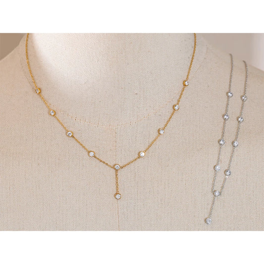 Collier Élégant en Cristal Étincelant pour Femmes